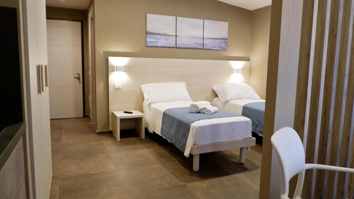 Pianomare Riviera Apartments and Rooms - Housity