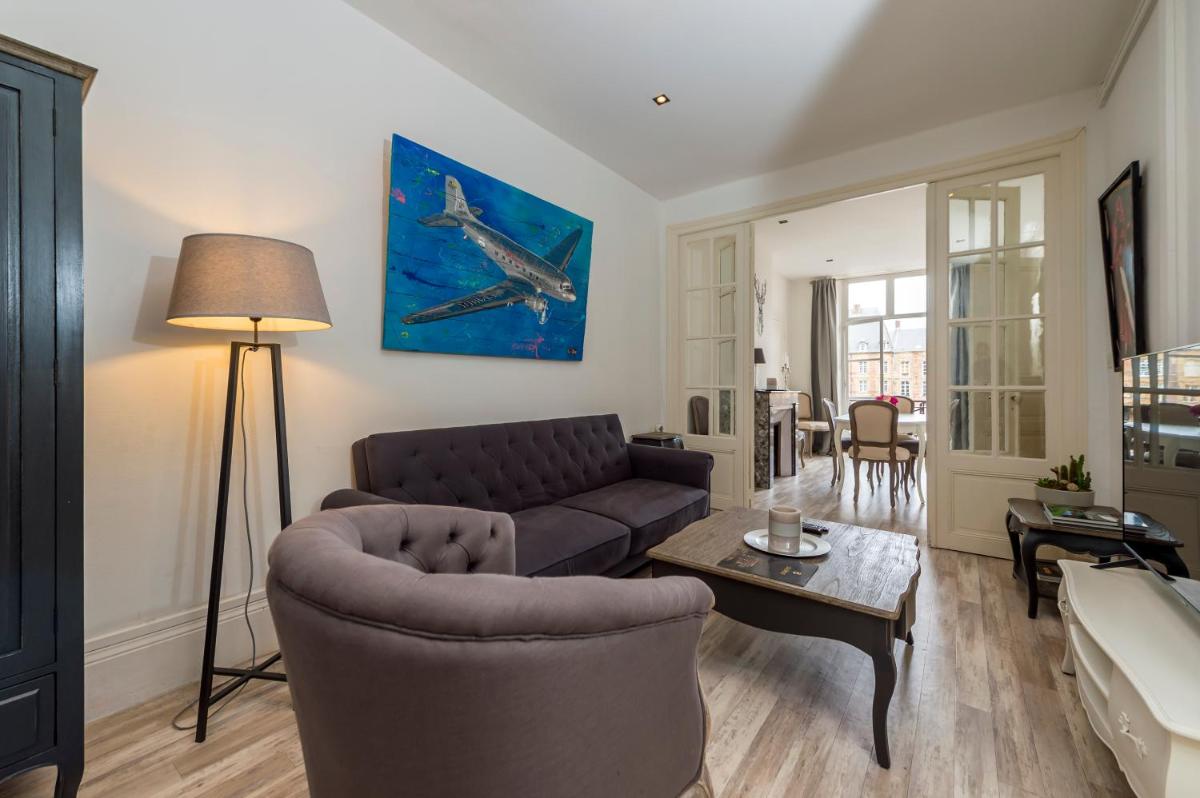 Suites Mana - Bleu Pacifique - Vue sur Place Ducale avec Parking privé inclus - Hizvo