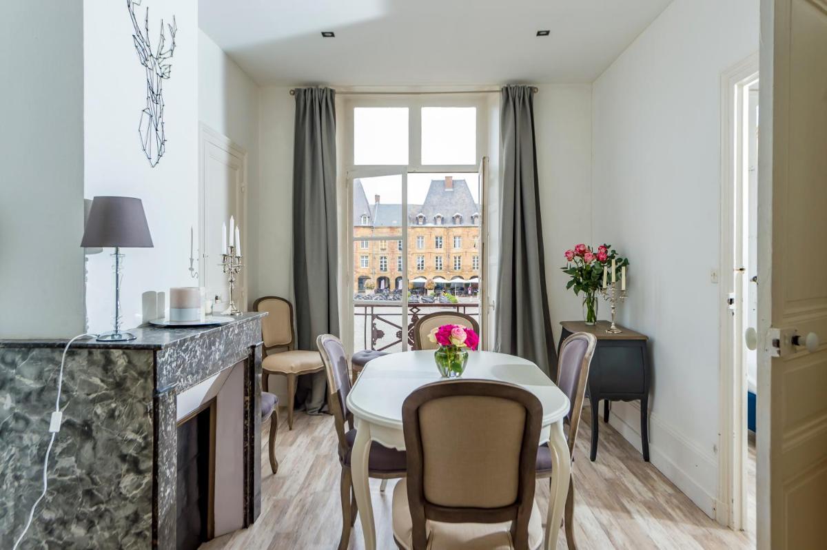Suites Mana - Bleu Pacifique - Vue sur Place Ducale avec Parking privé inclus - Hizvo