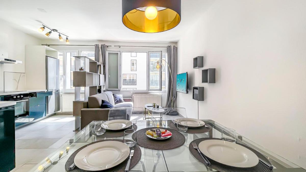 HOMEY LUNA - New / Proche gare - Housity
