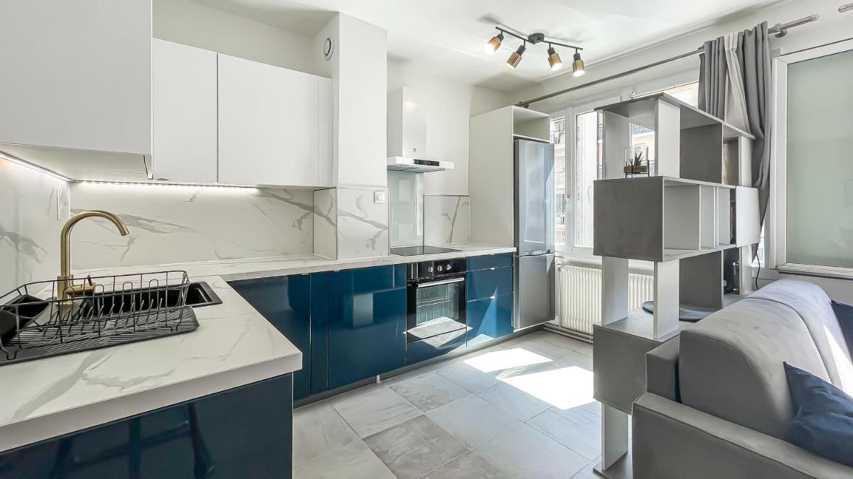 HOMEY LUNA - New / Proche gare - Housity