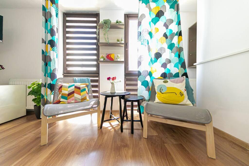 Central Studio Bucur - Housity