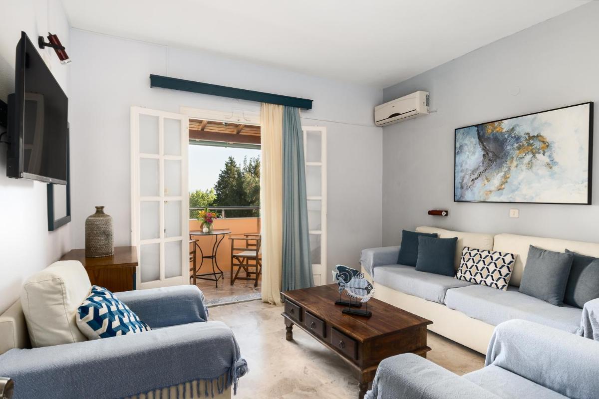 Nikiforos Apartments by Konnect, Mesongi - Housity