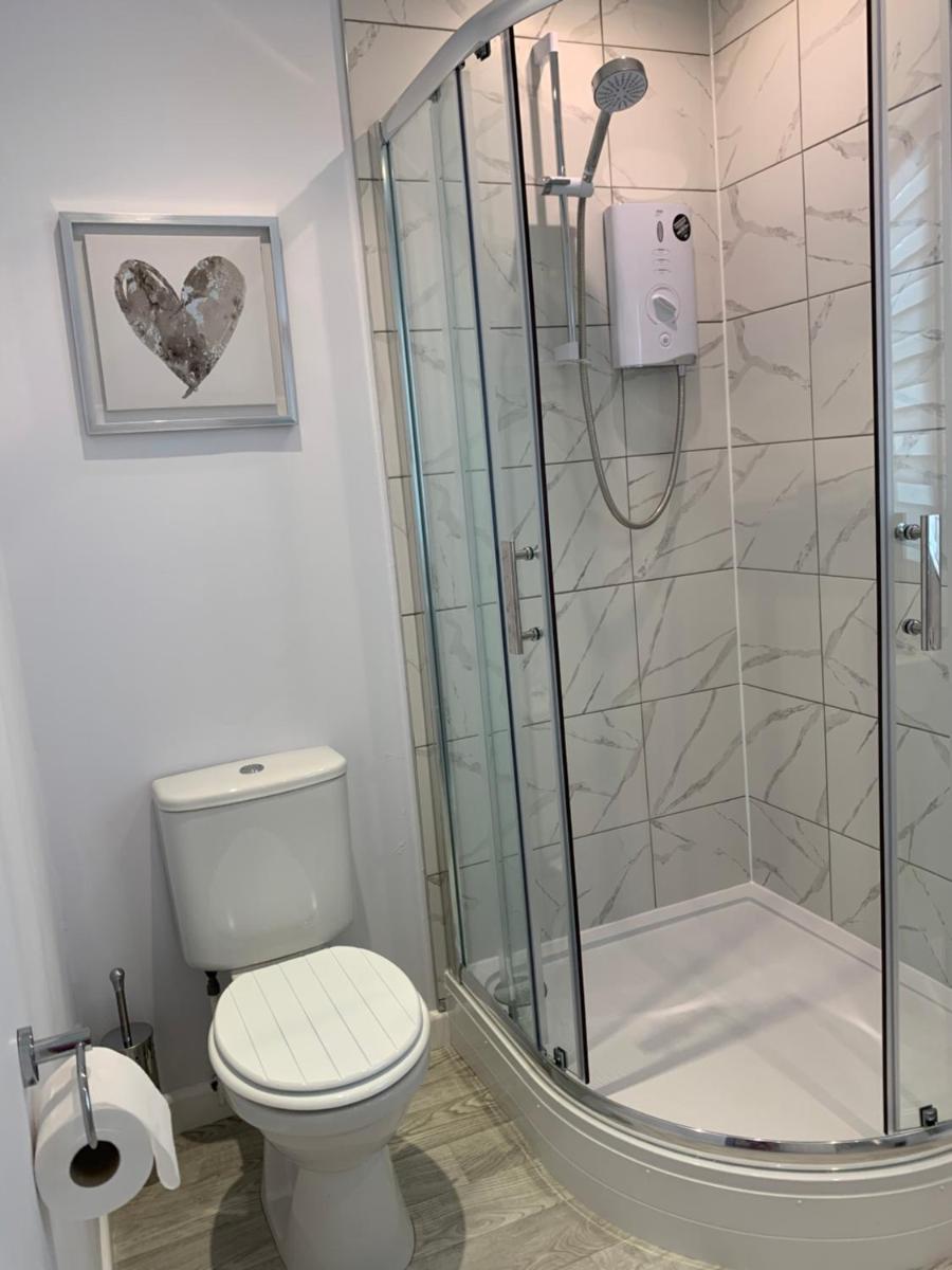 Lazy Acres Annex - Housity
