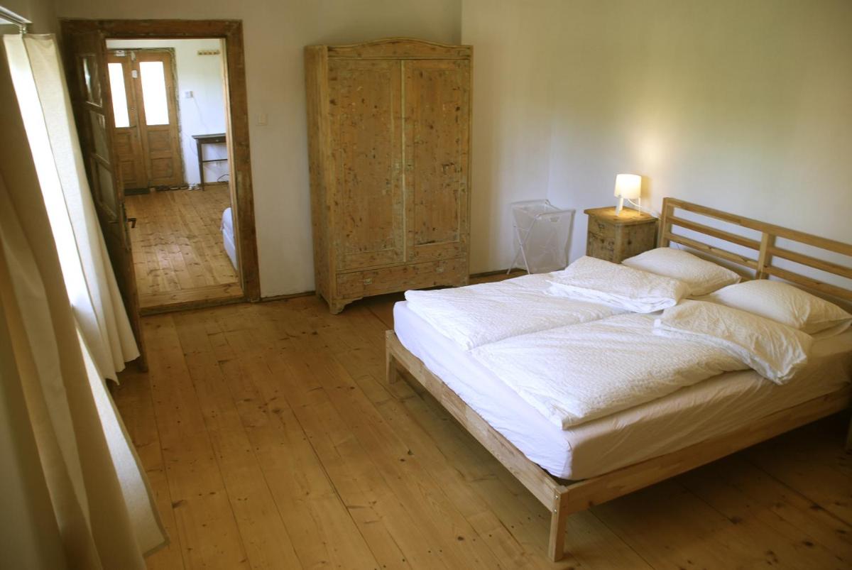 Birdsong Cottage - peaceful country retreat - Housity