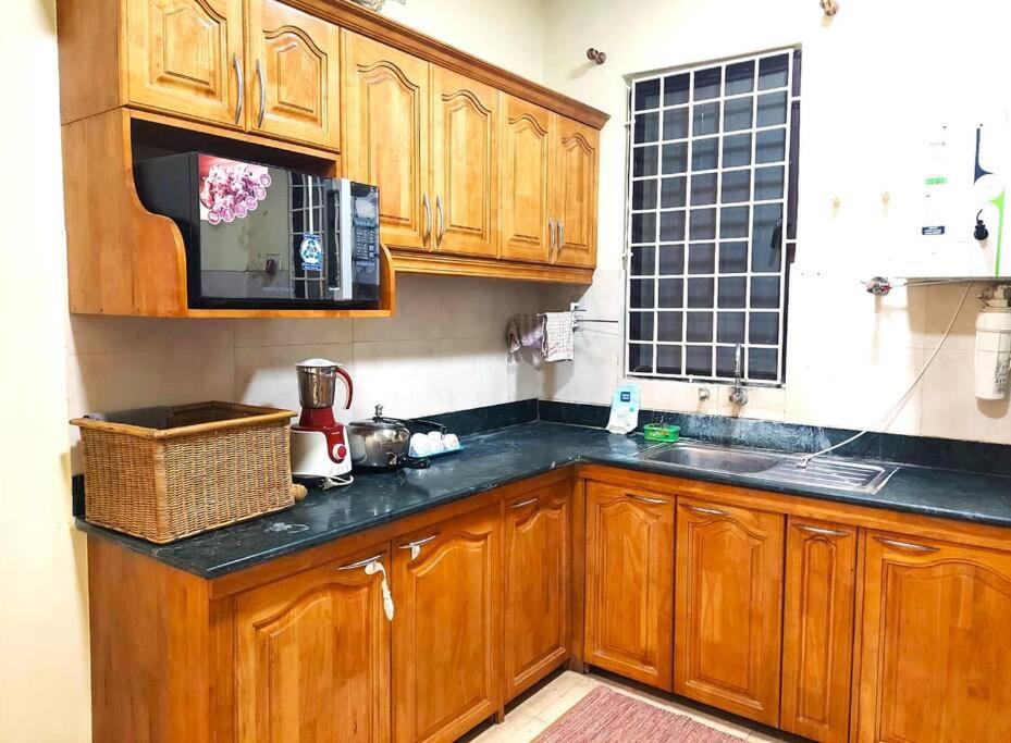 Entire 3 bedroom Duplex Villa with Garden at Vedic Village,Kolkata - Housity