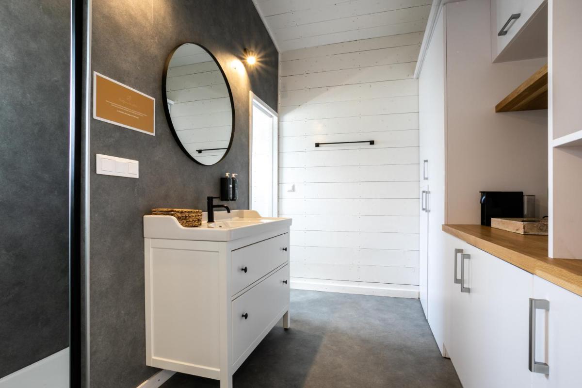Lodges de Camargue - Housity