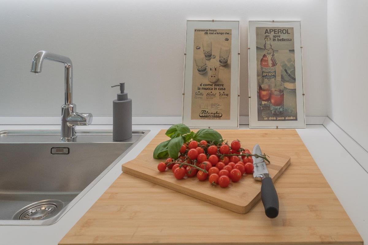 Ginepro & Salvia Apartments in Como by Rent All Como - Hizvo