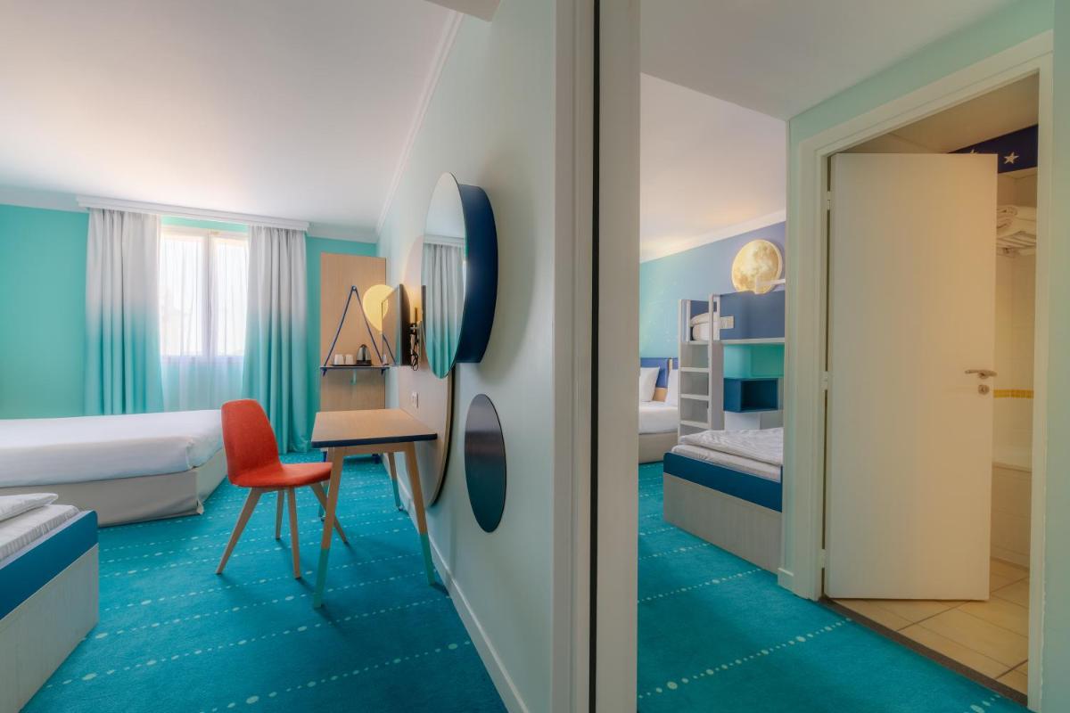 Grand Magic Hotel Marne La Vallée - Housity