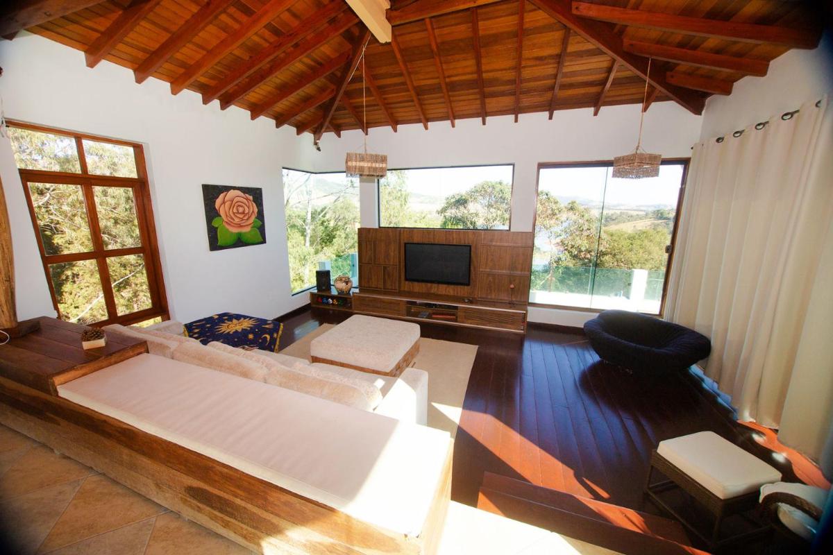 Casa de campo c lazer completo em Joanopolis - SP - Housity