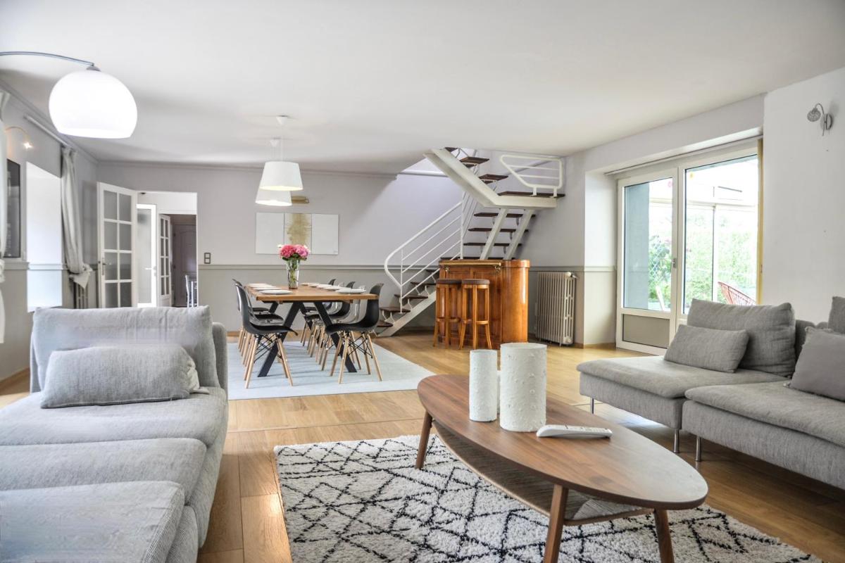 VILLA KER BLEUENN * 10 PERSONNES * PISCINE * SAUNA - Housity