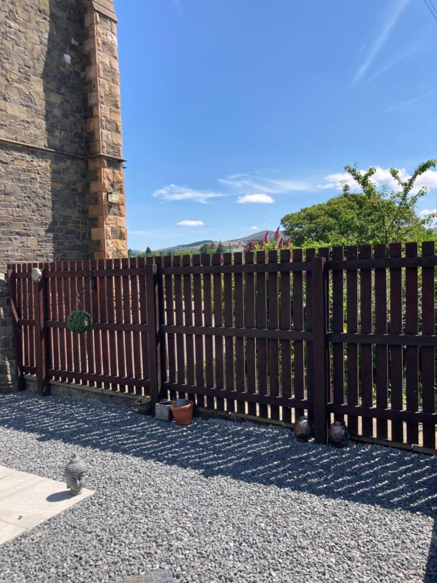 8A Tweed Cottage, just off the High St in Peebles - Housity