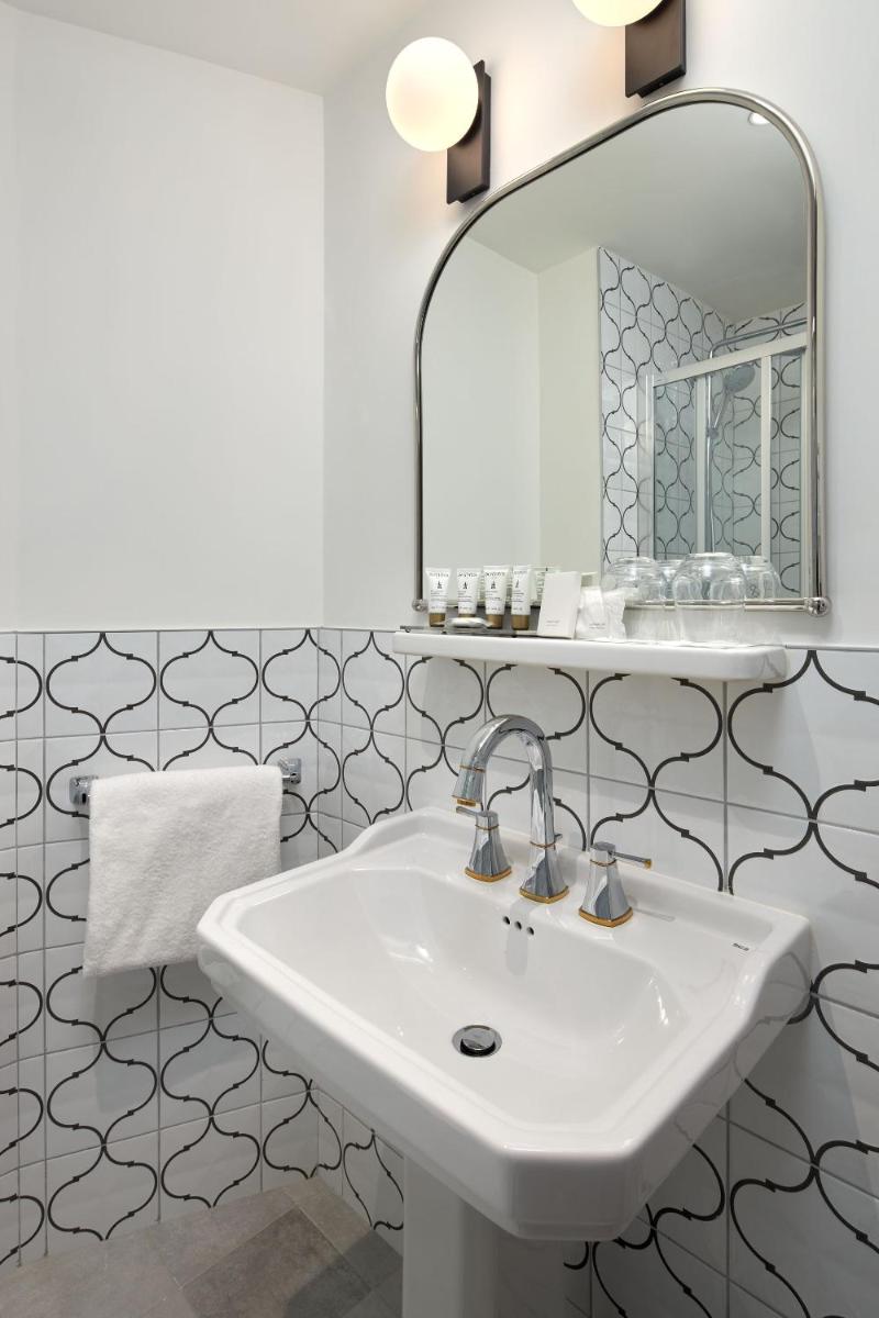 Salle de bains dans l'établissement Hotel Villa Romantic & Spa