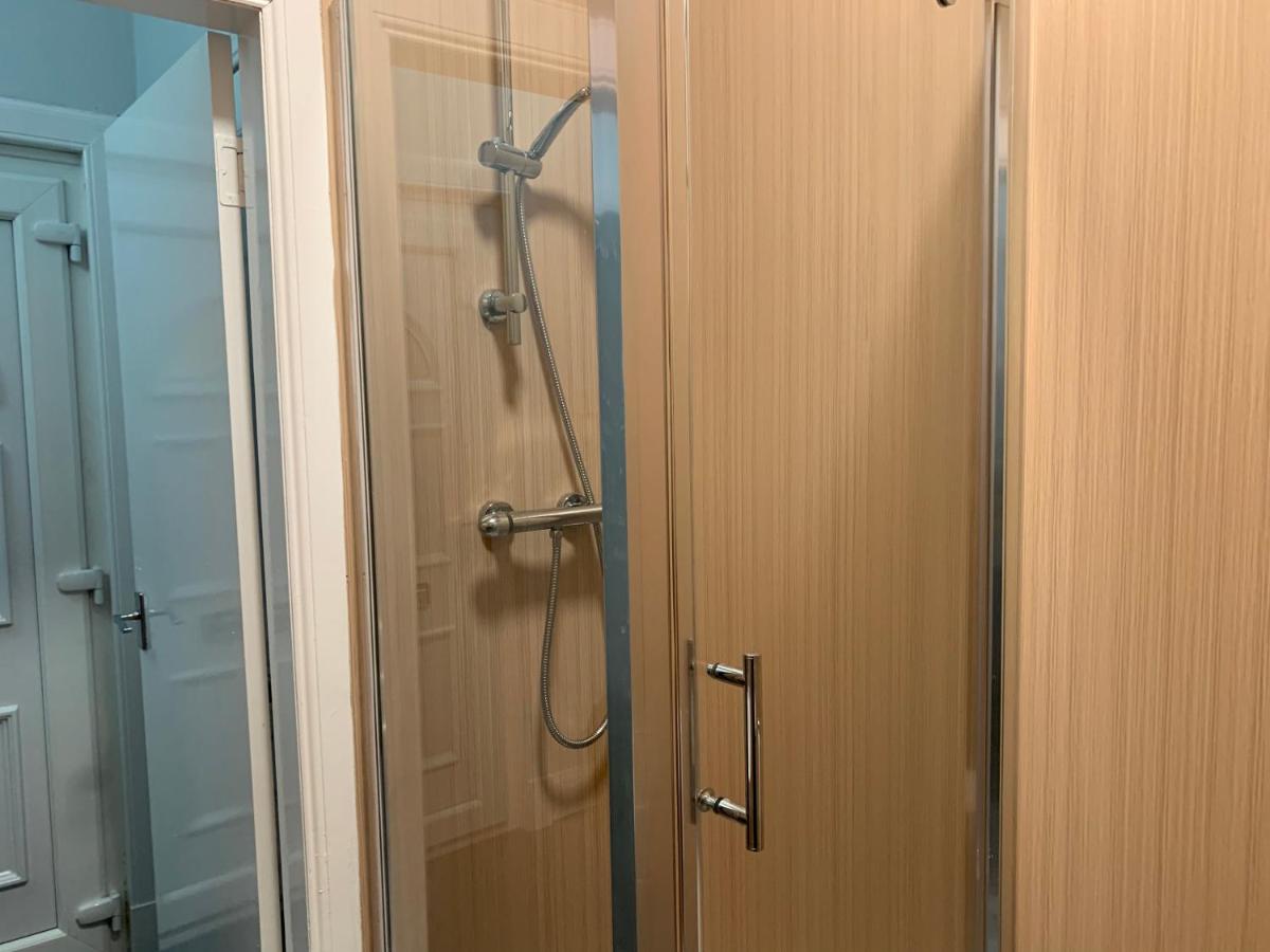 Nelson st (AYR) - Housity