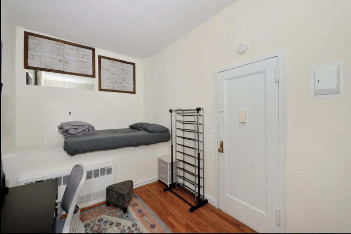 Exquisite Upper East Side Studio in Prime Location - Housity