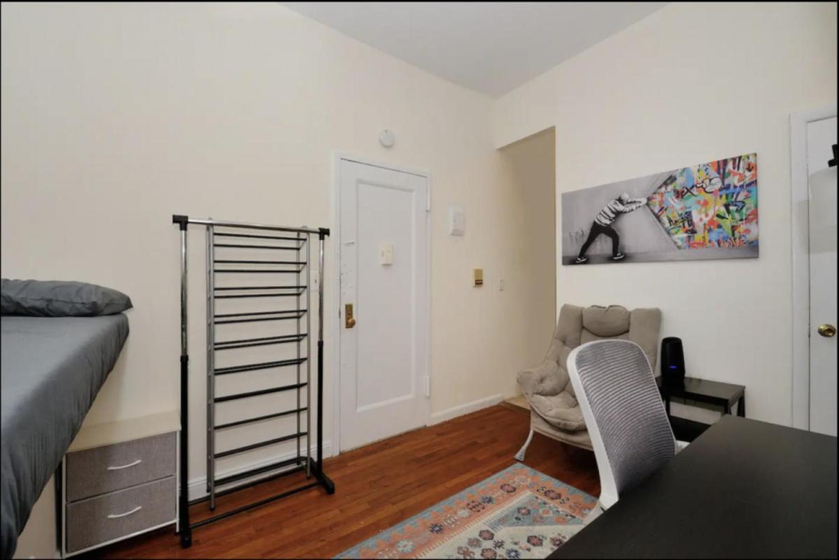 Exquisite Upper East Side Studio in Prime Location - Housity