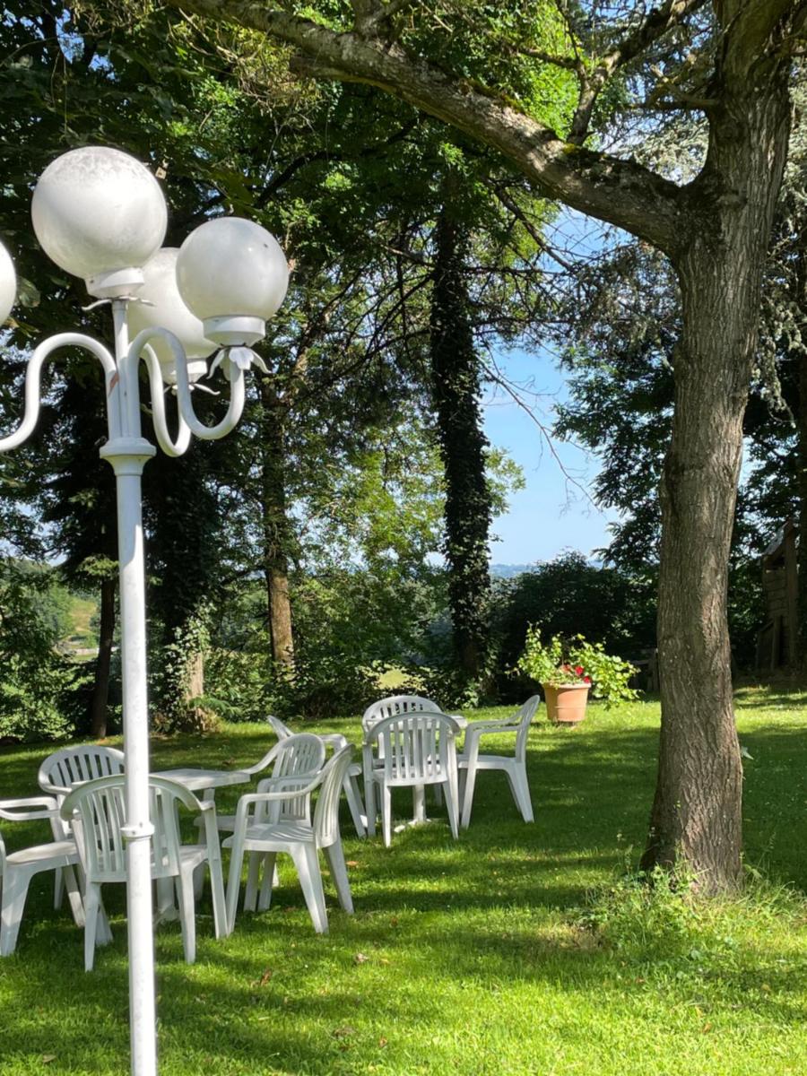 Jardin de l'établissement Logis Deshors-Foujanet