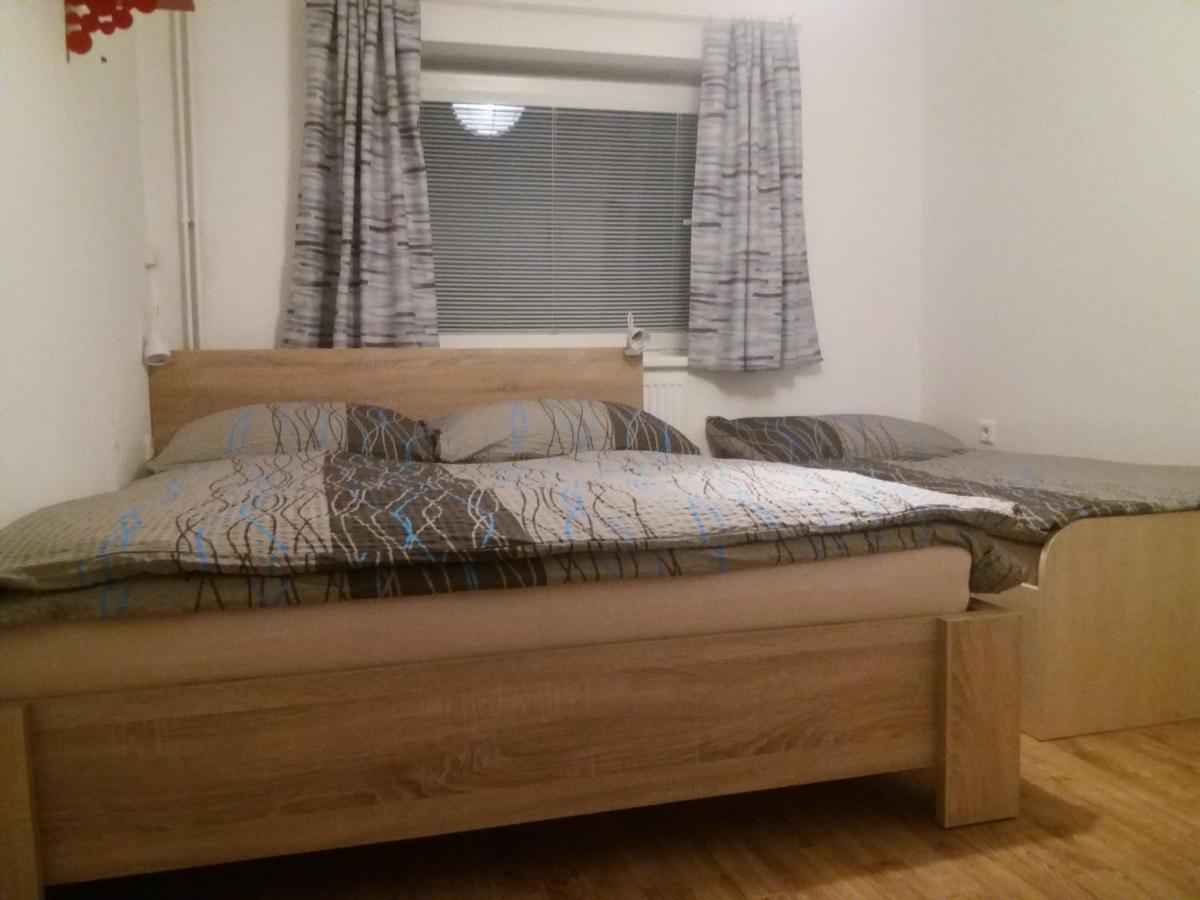 Apartmán Na Skále - Housity