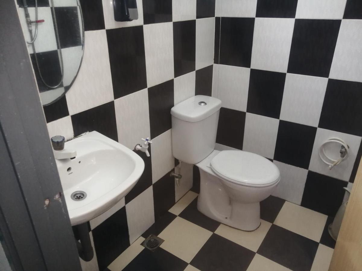 Suitetrails - Kamar Musafir MMS