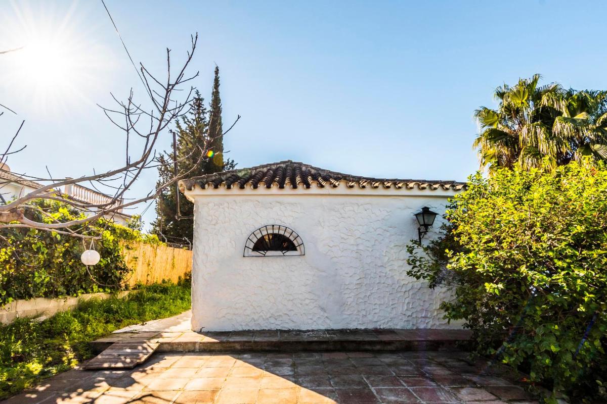 SUNSET HOUSE - Housity