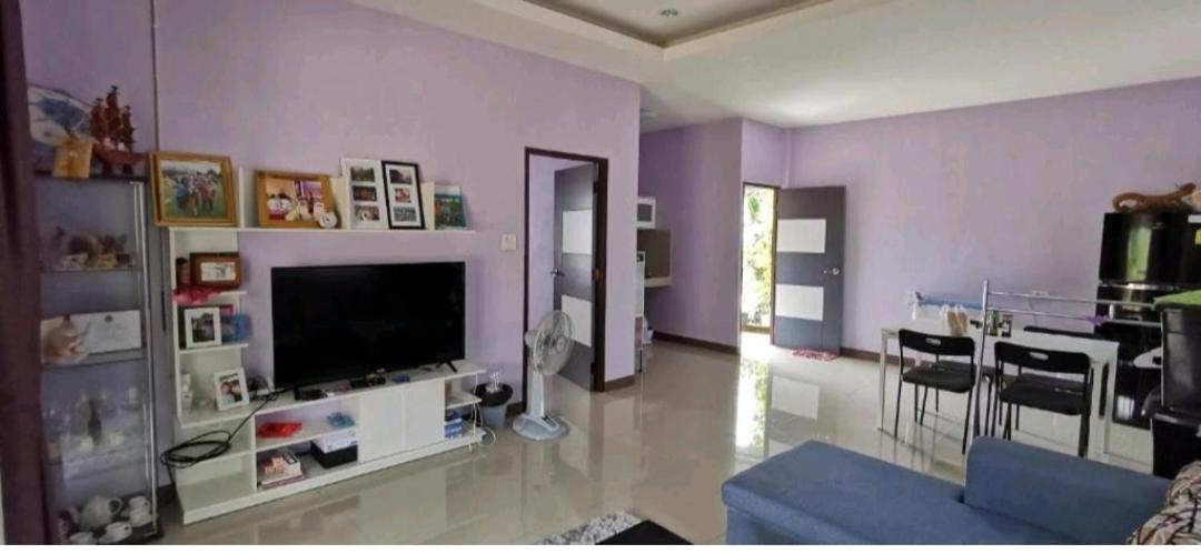 Local Village House - Housity