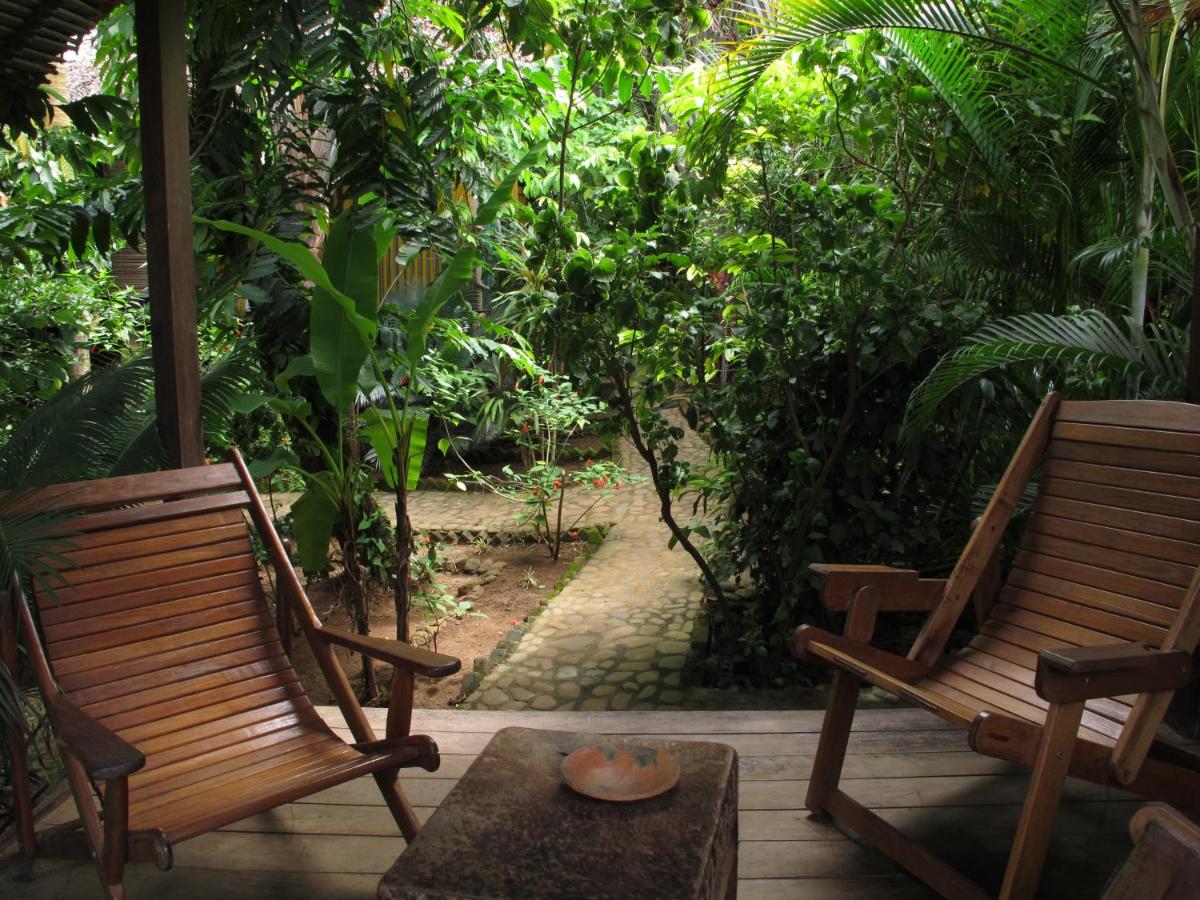 Les bungalows d'Ambonara - Housity