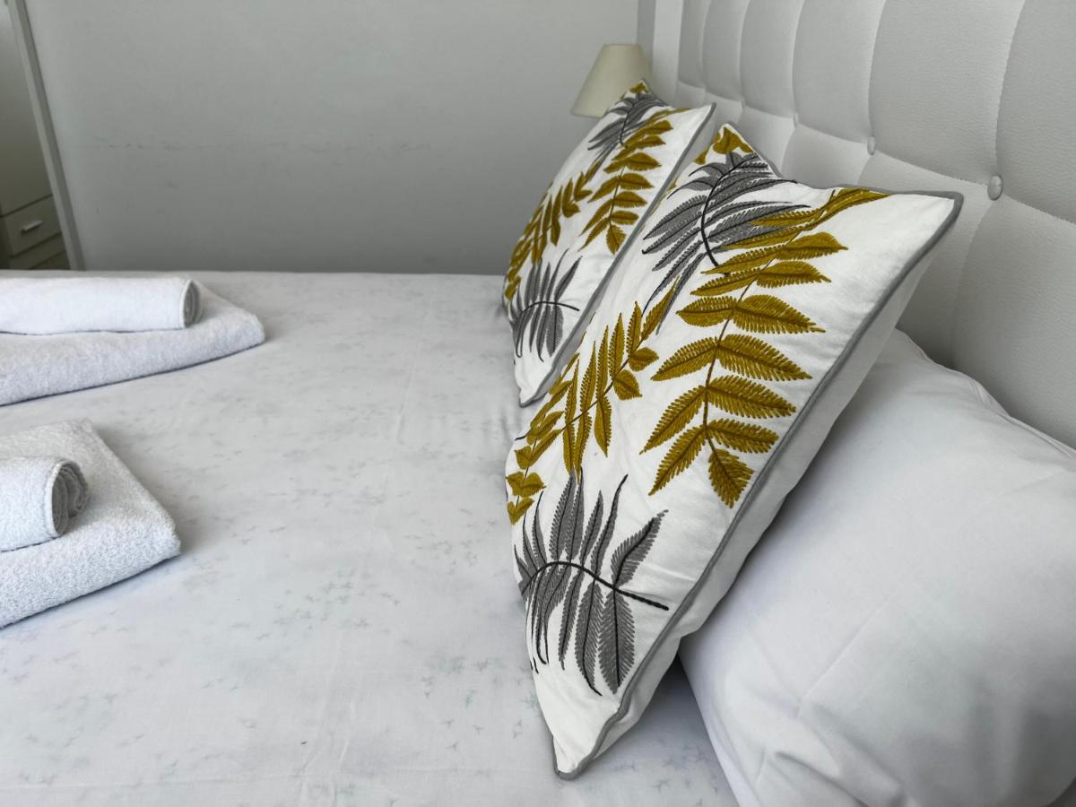 Oktheway Perbes Vintage 2 - Housity