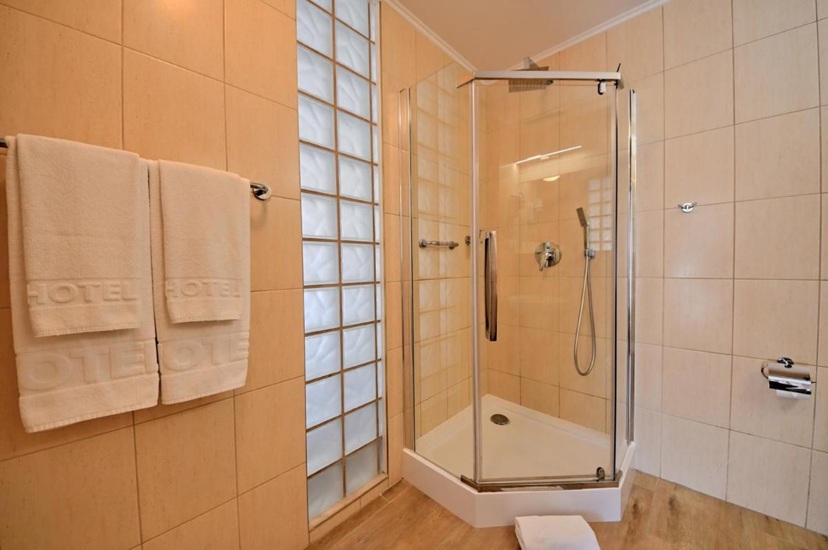 Hotel Przepióreczka - Housity