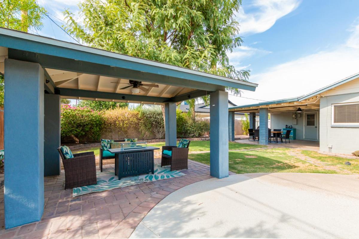 The Desert Drift Away - Housity