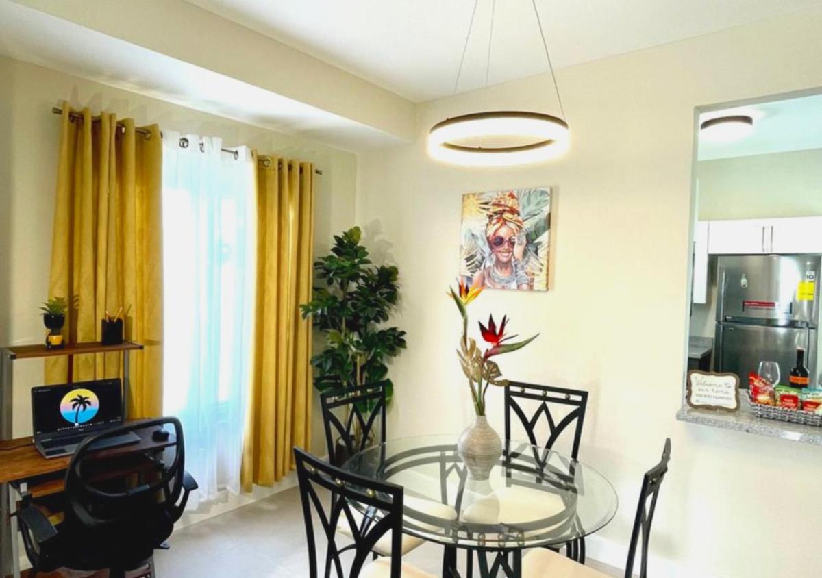 Seashore Vacation Home, Oceanpointe, Lucea, Jamaica - Housity