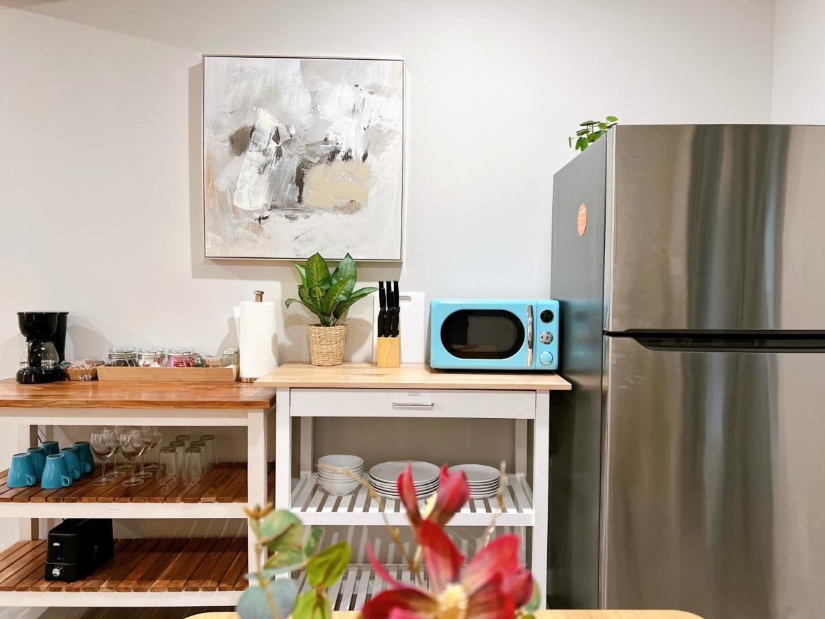 Stay at Luna on Ridge Ave - Housity