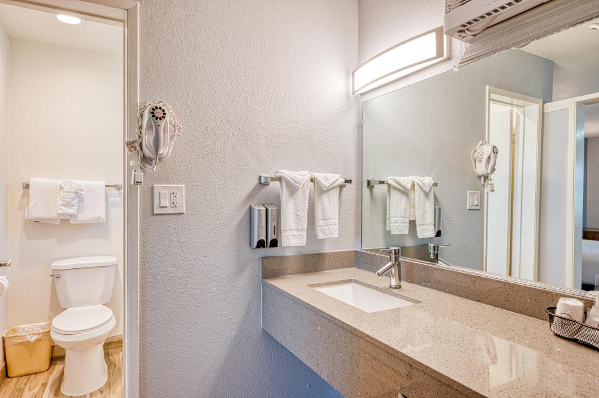Vagabond Inn San Luis Obispo - Housity