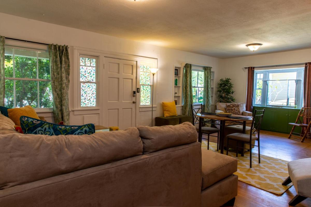 Tropical Paradise Close To Disneyland - Housity