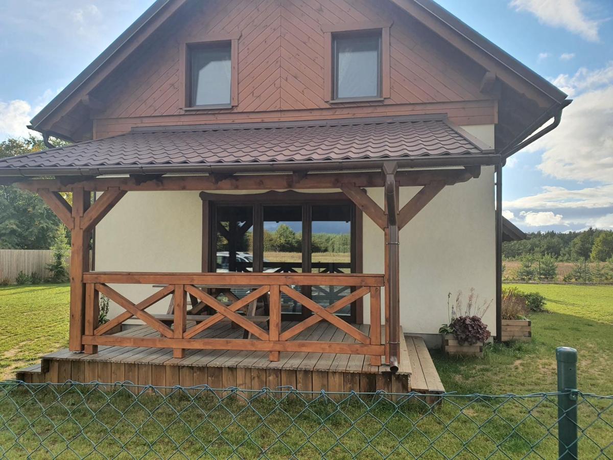 MILOCHÓWKA - dom drewniany bliźniak - Housity