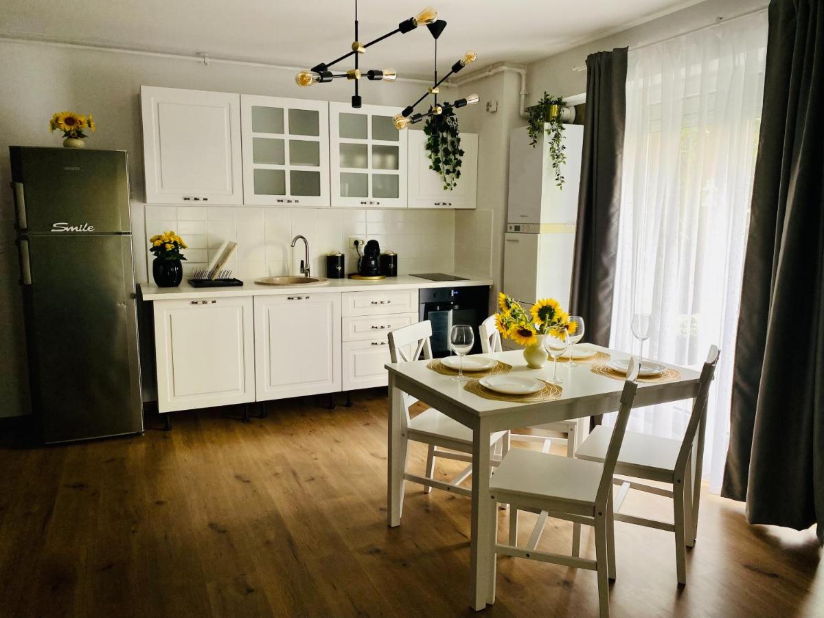 La Maison de Zoe - Airport Residences - Housity