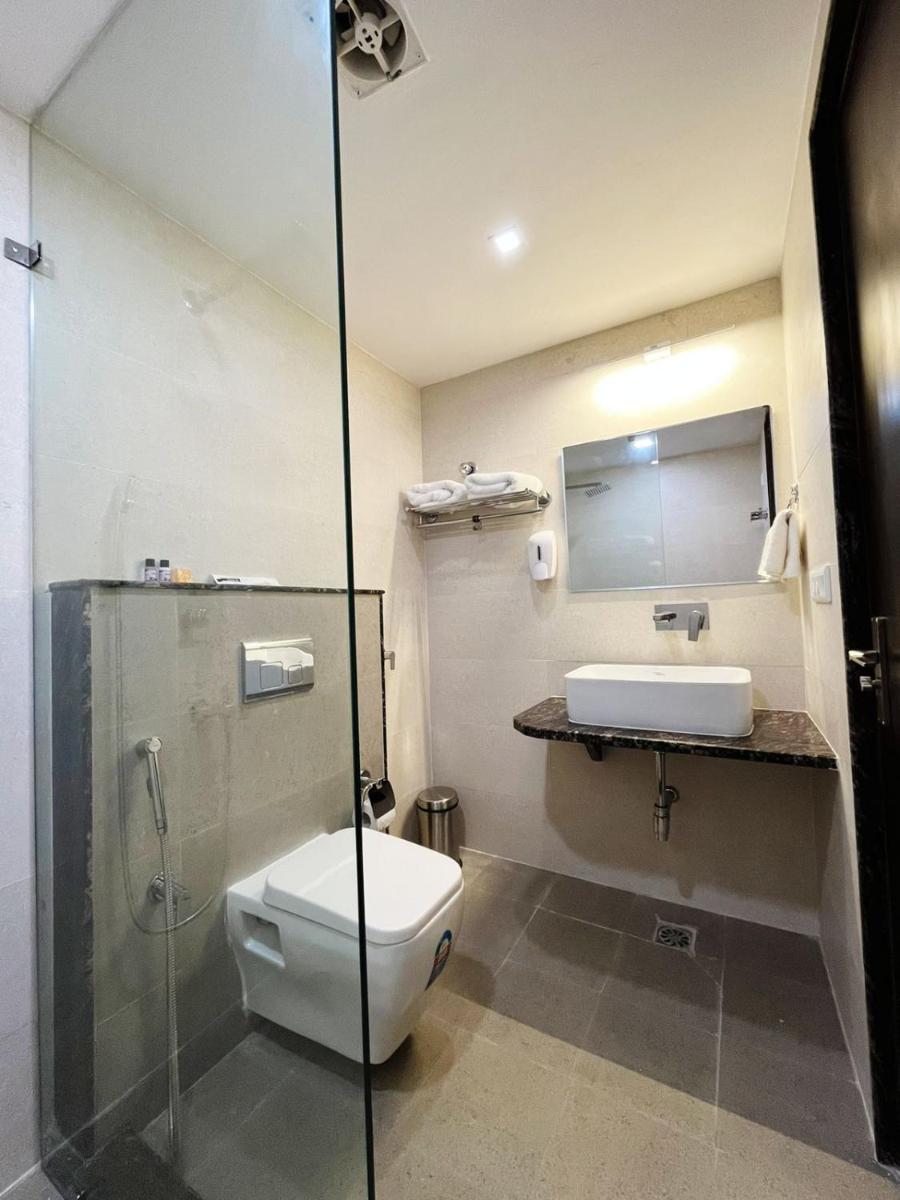 Suitetrails - Hotel MK Grand