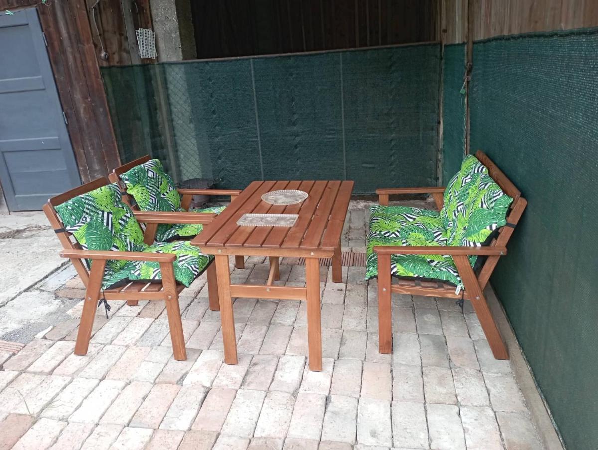 Privát pod Uhliskom - Housity