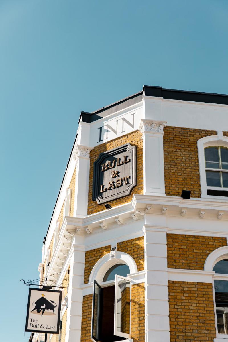 The Bull & Last - Housity