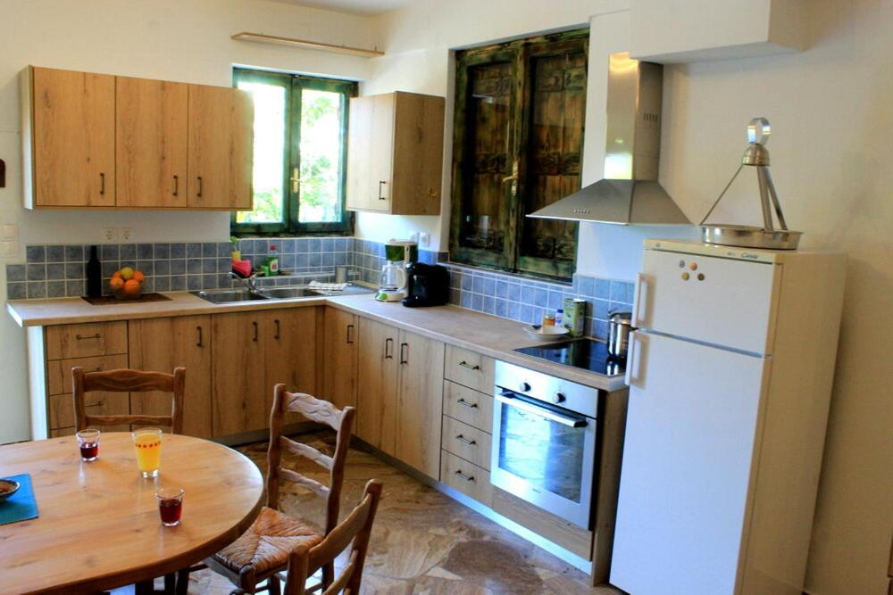 Village Villa Marika - Mimis Drapanias - Housity