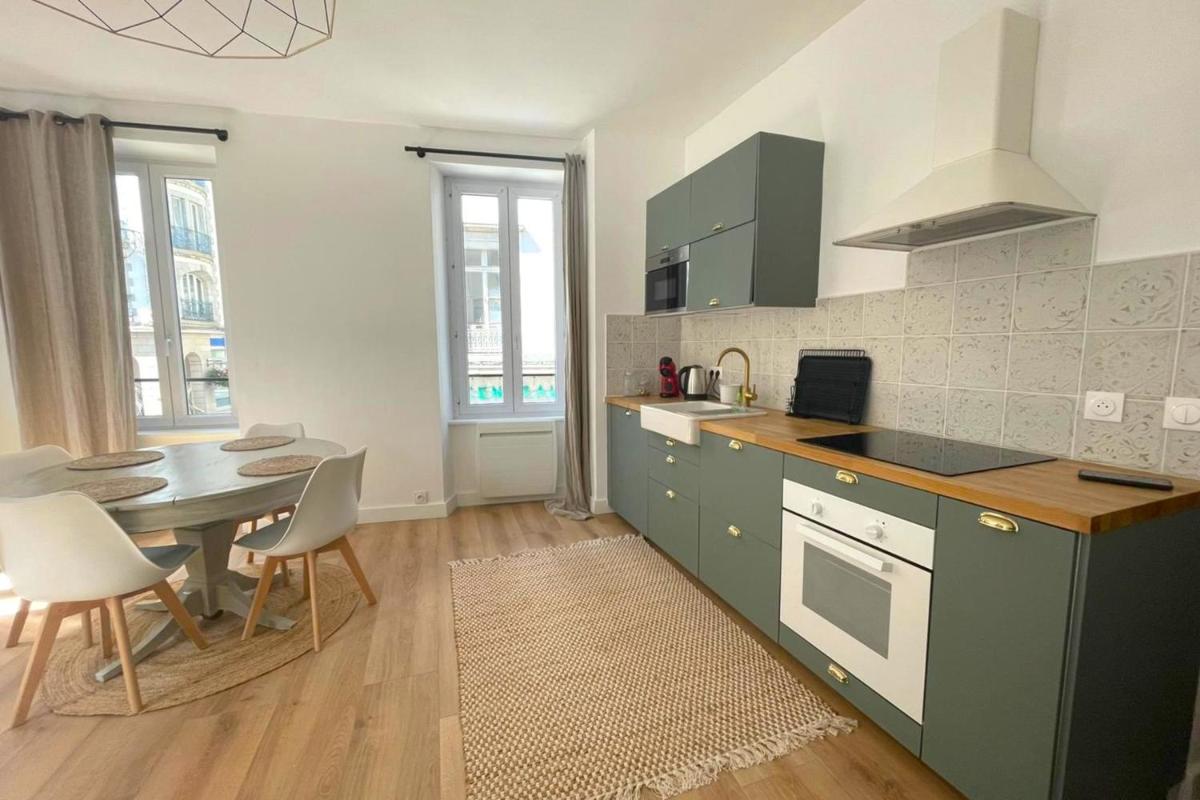 MORLAIX Hyper Centre The tree of life - Housity