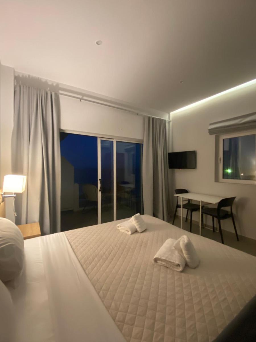 Suitetrails - Euphoria Blue studio apartments