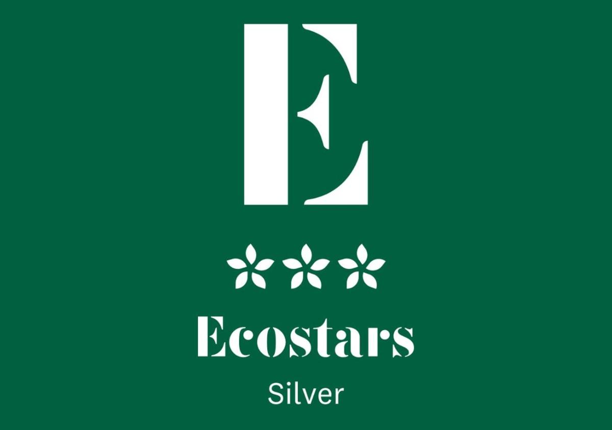 Certificado, premio, señal o documento que está expuesto en Gran Hotel Luna de Granada