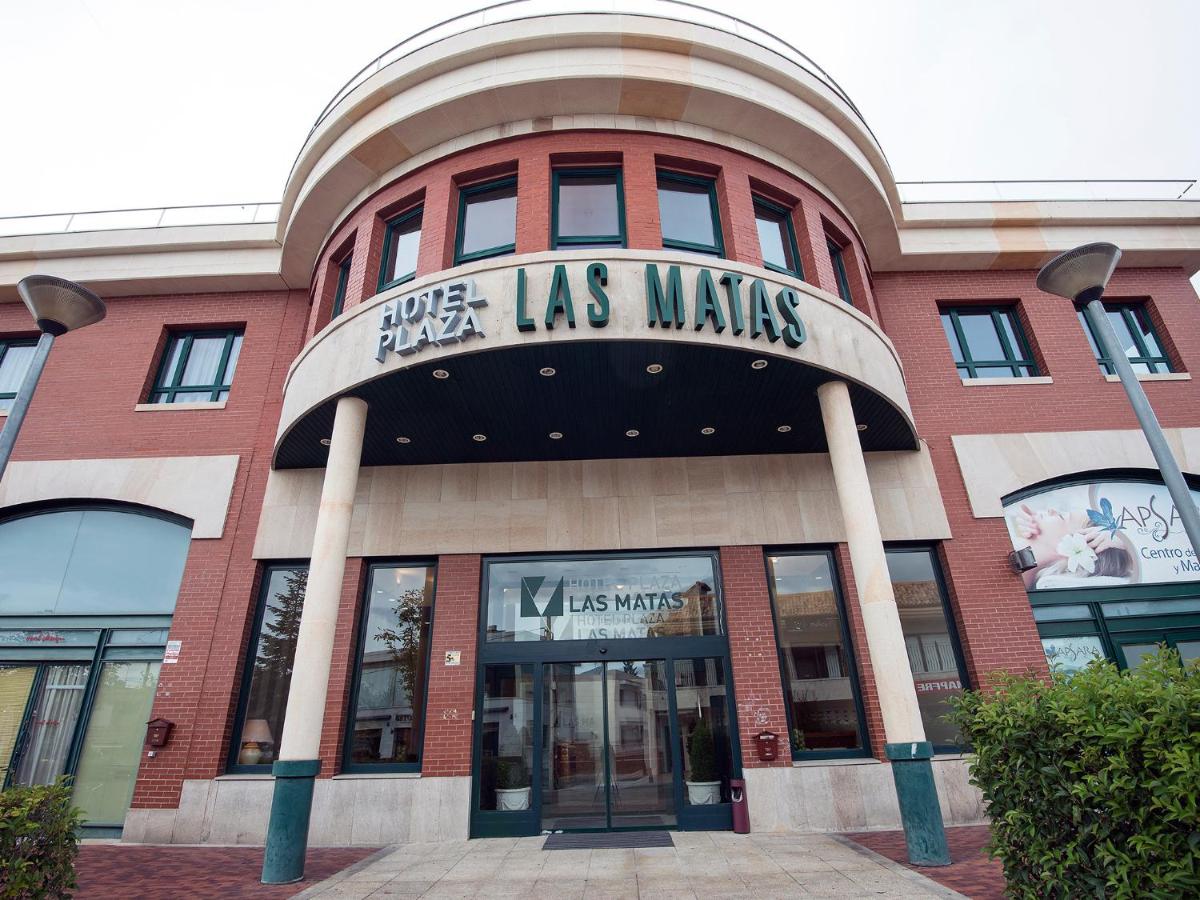 Hotel Plaza Las Matas - Housity