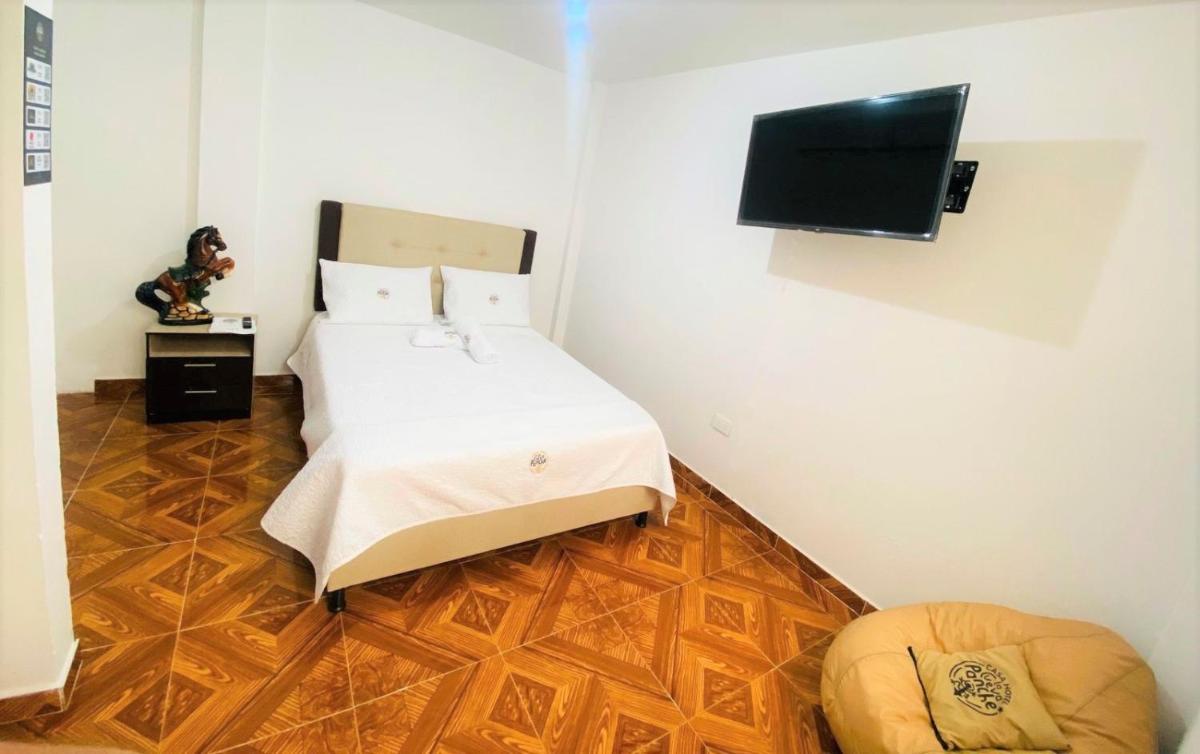 Casa Hotel La Cueva Panche - Housity