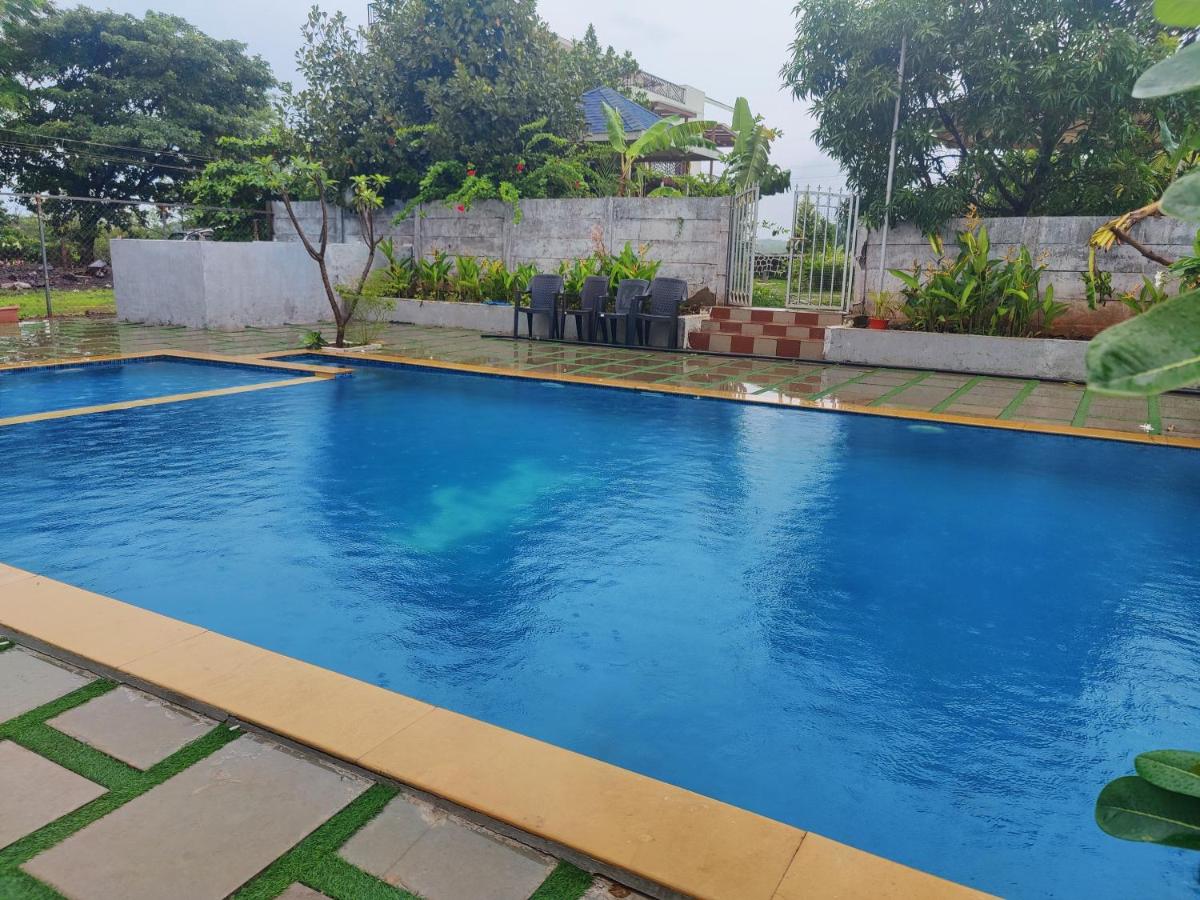 JenJon Karjat Resort - One BHK Premium Chalet with optional SWIMMING POOL - Housity