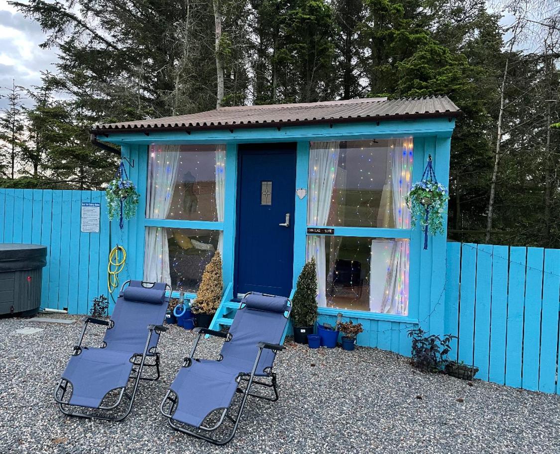 Bankhead Accommodation with Hot Tub Aberdeenshire - Housity