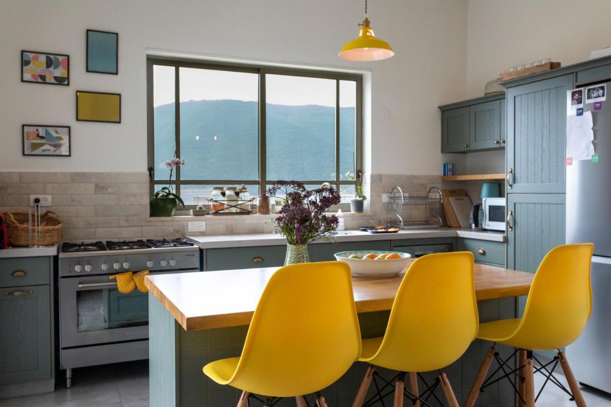 Our Mount Meron Orchard - your perfect getaway - Housity