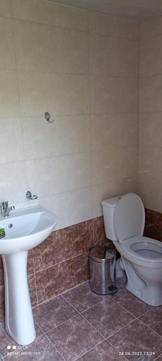 Family Villa - Housity