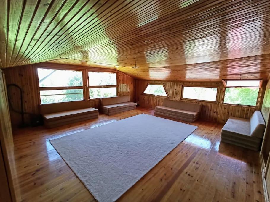 Petunya Orman Evi - Housity