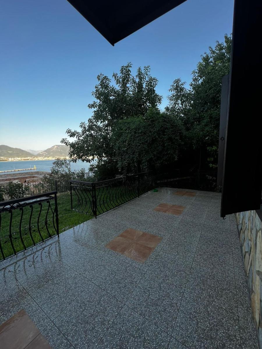 Escape to History in a Stunning Stone House with Garden and Sea View in the Heart of Alanya - Housity